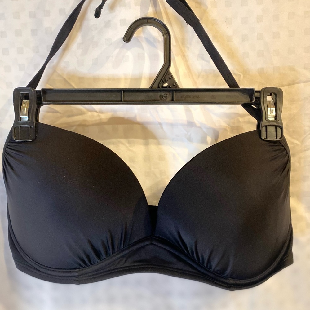 NWOT Catalina Black Push-Up Halter Bikini Top